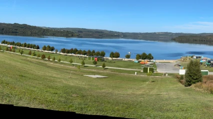 Vista general del lago de As Pontes