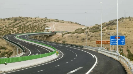 Obras de enlace entre la A-32 y la A-316 en Baeza