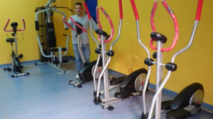 Interior del gimnasio municipal