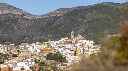 Les obres a la plaça de les Pesqueres de Benitatxell transformaràn en un nou espai urbà per al gaudi de la ciutadania