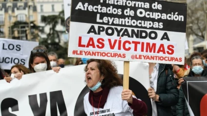 Protesta de afectados por los "inquiokupas"