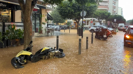 Las lluvias dejan carreteras cortadas, inundaciones y un colegio desalojado en Ibiza