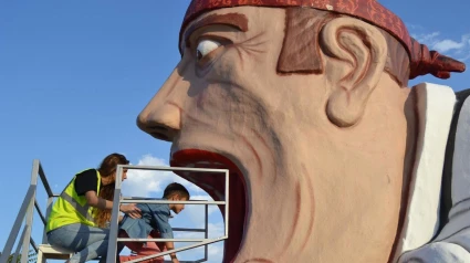 El sistema del tobogán del León Garganchón es muy similar al del Tragachicos.Puerto Venecia, patrocinador oficial de las Fiestas del Pilar 2016, ha preparado un completo programa de actividades, con especial atención a los más pequeños, aunque incluye propuestas para todas las edades. Así, hasta el próximo 16 de octubre el shopping resort de Zaragoza acogerá talleres, cuentacuentos, actividades deportivas y distintas muestras culturales propias de la comunidad aragonesa.POLITICA ESPAÑA EUROPA ARAGÓN SOCIEDAD TURISMO URBANOPUERTO VENECIA