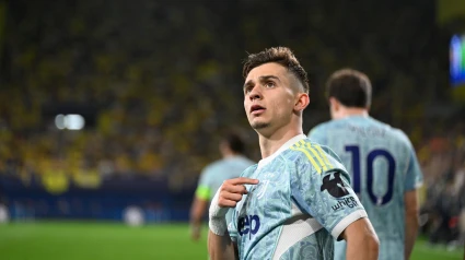 Francisco Conceinçao celebra el gol con el que la Juventus remontó ante el Villarreal en La Cerámica