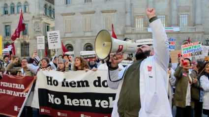 La huelga de médicos esta convocada en toda España, y el sector denuncia que están hartos