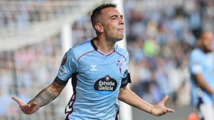 Gesto de felicidad de Iago Aspas al celebrar el primer gol del Celta al PAOK en la Europa League