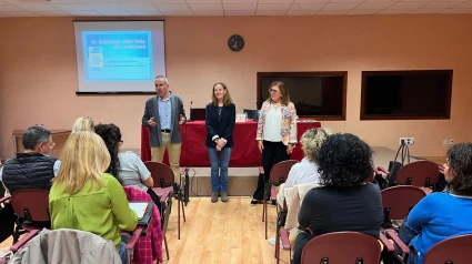 Charla sobre el sistema de arbitraje