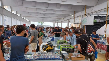 Scalextric gigante, futbol-chapas y 30 stands: Alicante se convierte en la capital retro este sábado