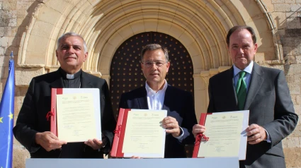 Firma convenio nueva iluminación ornamental Catedral Albacete