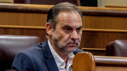 El diputado José Luis Ábalos durante una sesión plenaria, en el Congreso de los Diputados, a 9 de septiembre de 2025, en Madrid (España).