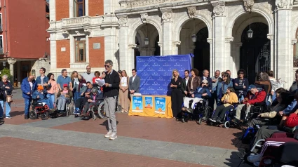 Día Mundial de la Parálisis Cerebral en la Plaza Mayor de Valladolid