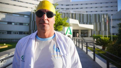06/10/2025 El enfermero de la Unidad de Insuficiencia Cardíaca del Hospital Macarena, Carlos PazosPOLITICA ANDALUCÍA ESPAÑA EUROPA SALUD SOCIEDAD SEVILLAHOSPITAL VIRGEN MACARENA