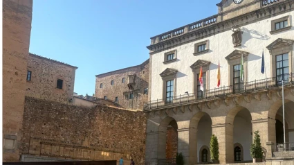 Fachada del ayuntamiento de Cáceres