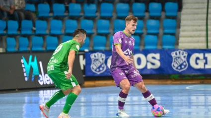 Un instante del partido jugado ayer en Anaitasuna