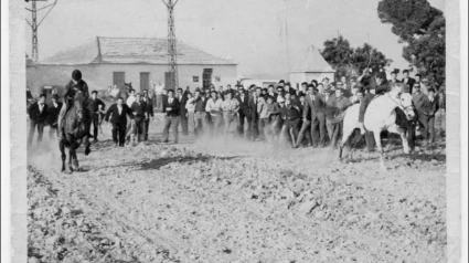 Carrera de caballos San Javier 1960- Comunicación V Congreso Nacional de Etnografía del Campo de Cartagena