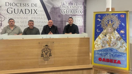Presentación Cartel coronación Virgen de la Cabeza