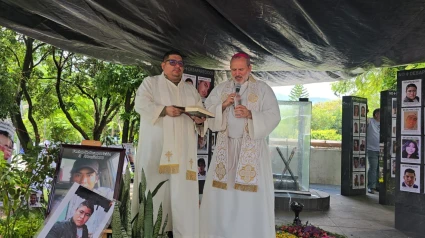 Firma de Restán