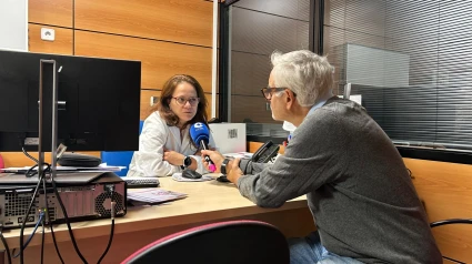 Fernando de Haro, con la doctora Fernández Abaz