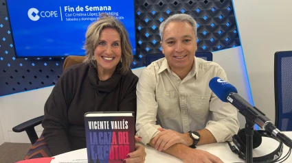 Vicente Vallés presenta su novela junto a Cristina López Schlichting