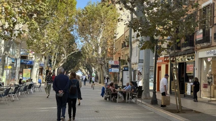 Sanidad, logística y tecnología emergen como sectores al alza en un mercado laboral todavía muy estacional en Dénia