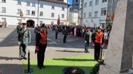 Homenaje a los caídos de la Guardia Civil