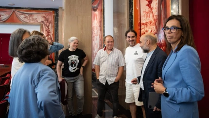 José Antonio Zan y otros miembros del comité con diputados gallegos en el Congreso