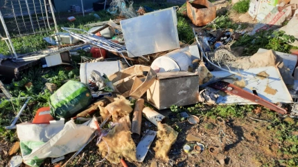 Basura acumulada en el barrio de Rabiche de Zamora