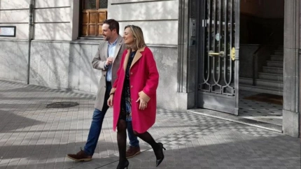 Alejandro Toquero, alcalde de Tudela, junto a Cristina Ibarrola