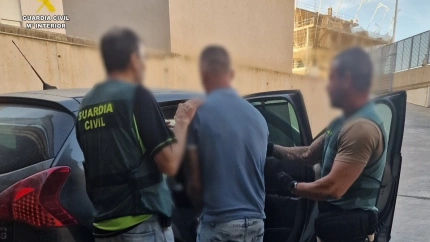La Guardia Civil arresta al hombre que disparó a su hermana y escondía droga en casa