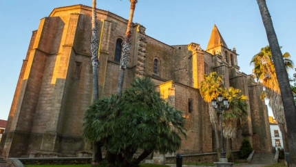 Iglesia de Santiago en Cáceres