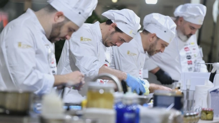 Los mejores chefs y camareros del país compiten en Alicante por el título de “Cocinero y Camarero del Año”
