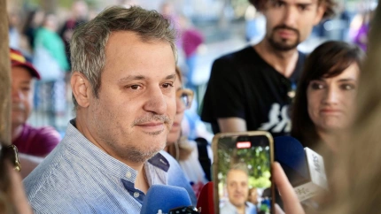 El tío de la menor que se quitó la vida en Sevilla tras acoso escolar, Isaac Villar