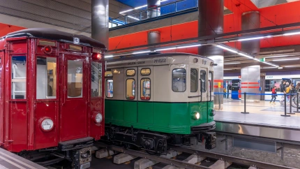 Vagones antiguos del Metro de Madrid ubicados en el museo homónimo