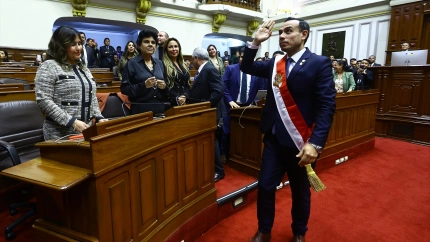 José Jeri, Perú