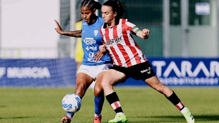 Momento del partido entre al Alhama y el Athletic