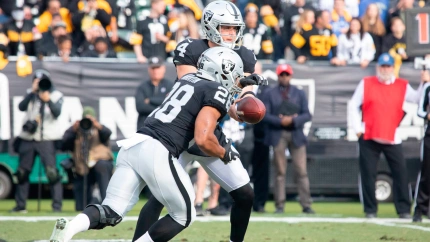 Doug Martin, durante un lance de un partido de la NFL en 2018