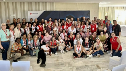 Más de 100 voluntarios de Cruz Roja se reúnen en Motril para hablar de salud