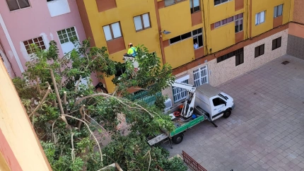Los vecinos de Chona Madera piden más responsabilidad municipal
