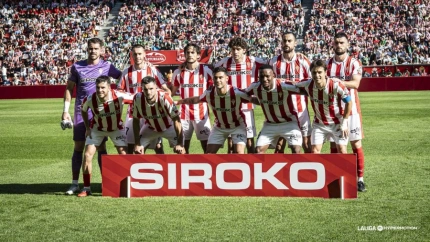 Once inicial del Sporting ante el Racing de Santander