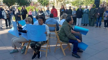Acto simbólico en el Día de las Personas sin hogar en Huesca