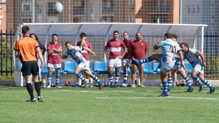 Jugadores del CD Rugby Tartessos durante el partido contra el Fuengirola Rugby Club