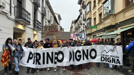 Comienzo de la movilización a la altura de la calle Mayor de Jaca