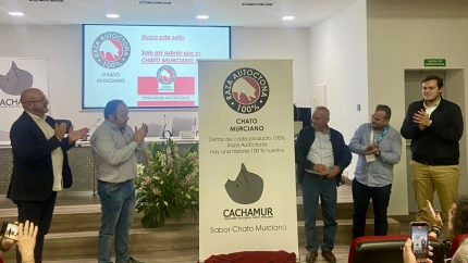 Presentación del sello de la carne del cerdo chato murciano obtenido por Cachamur