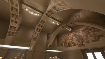 Sala del MNAC donde se conservan las pinturas murales de Sijena.