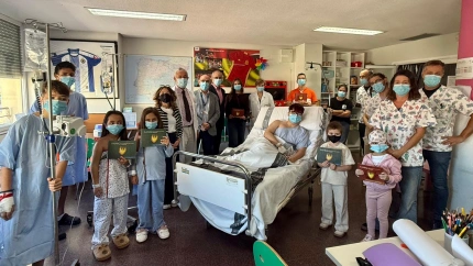 El MARQ acerca la historia y la arqueología a los niños y niñas de larga estancia del Hospital General de Alicante