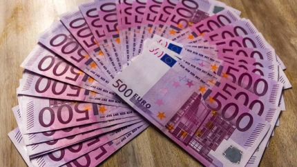 Detenido un conocido estafador que compraba productos en plataformas con billetes de 500 euros falsos