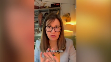 Gloria Márquez, oncóloga, en el vídeo