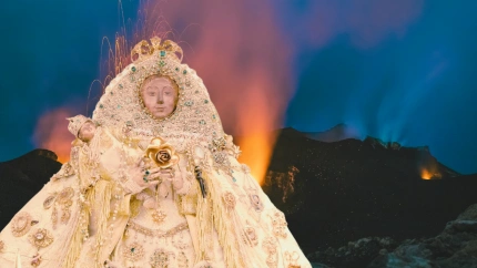 La Virgen de las nieves acompaña a los palmeros y da esperanza a los más afectados por el volcán