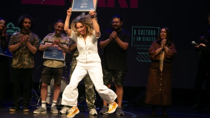 Belem Tajes recibe o premio Narf da Deputación da Coruña