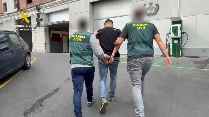 Detenidas 10 personas por estafar cerca de 300.000 euros mediante la compraventa de mercancía